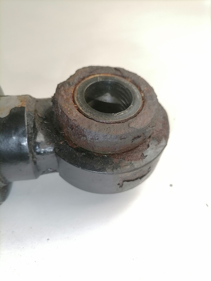 Volvo Cab tilting cylinder 3198843 - Ανάρτηση καμπίνας για Φορτηγό: φωτογραφία 2 Volvo Cab tilting cylinder 3198843 - Ανάρτηση καμπίνας για Φορτηγό: φωτογραφία 2