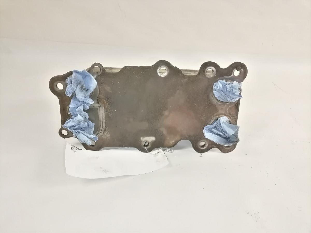 Volvo Engine oil cooler 21797961 - Κινητήρας και ανταλλακτικά για Φορτηγό: φωτογραφία 4 Volvo Engine oil cooler 21797961 - Κινητήρας και ανταλλακτικά για Φορτηγό: φωτογραφία 4