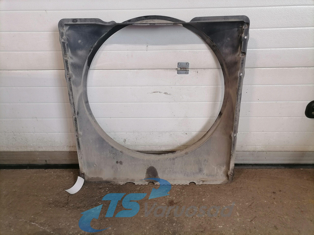 Volvo Fan shroud 20502964 - Ψυγείο αυτοκίνητο για Φορτηγό: φωτογραφία 2 Volvo Fan shroud 20502964 - Ψυγείο αυτοκίνητο για Φορτηγό: φωτογραφία 2