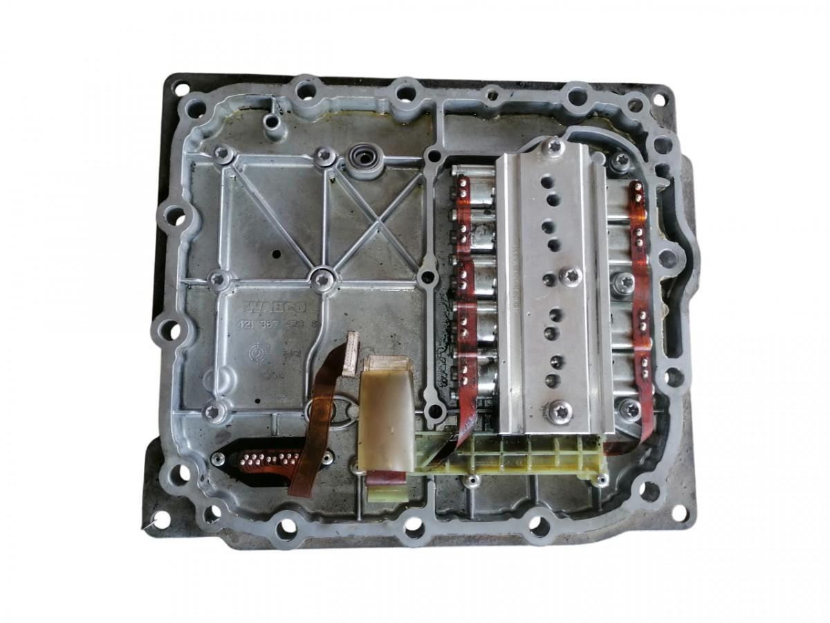 Volvo Gear control 4213674206 - Κιβώτιο ταχυτήτων και ανταλλακτικά για Φορτηγό: φωτογραφία 1 Volvo Gear control 4213674206 - Κιβώτιο ταχυτήτων και ανταλλακτικά για Φορτηγό: φωτογραφία 1