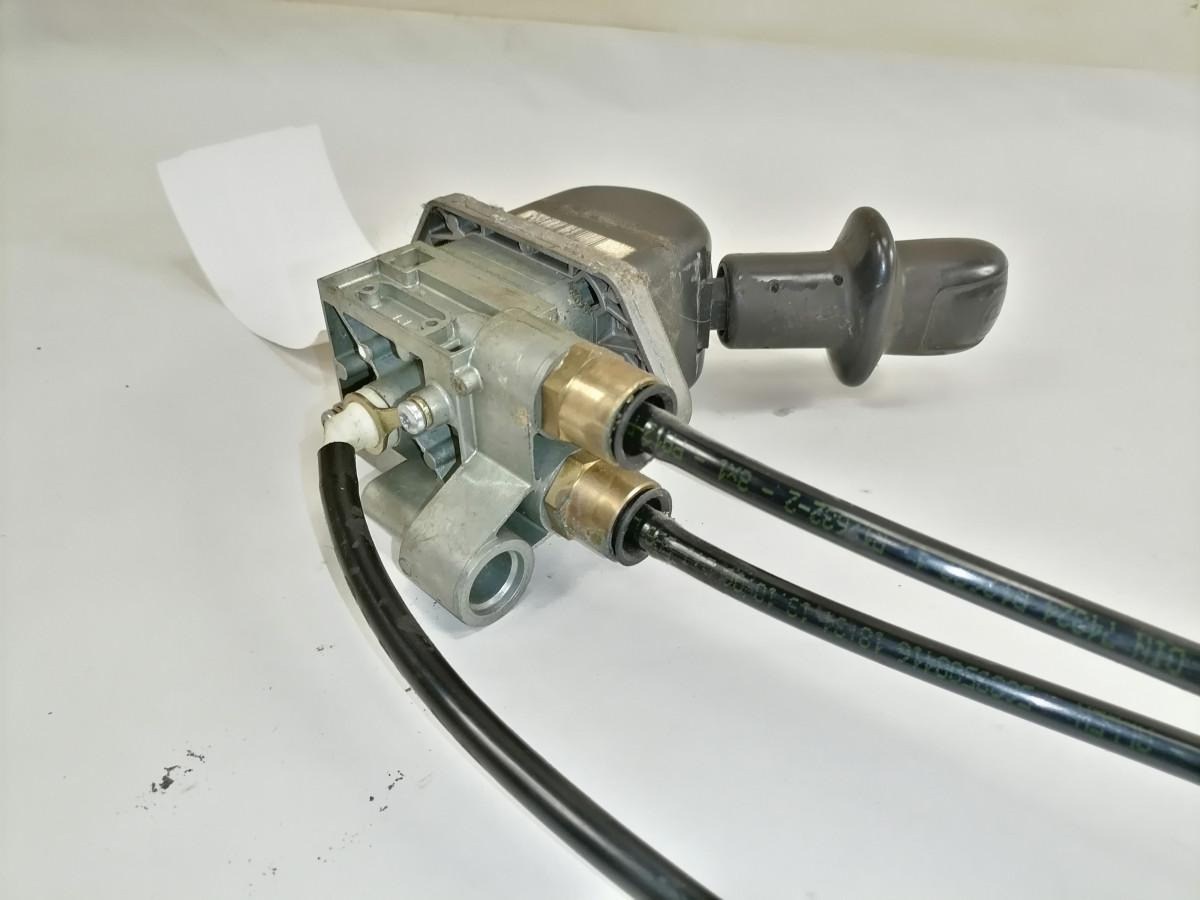 Volvo Handbrake control lever 20763929 - Γενικό ανταλλακτικό για Φορτηγό: φωτογραφία 4 Volvo Handbrake control lever 20763929 - Γενικό ανταλλακτικό για Φορτηγό: φωτογραφία 4