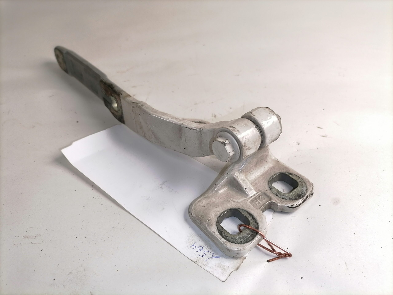 Volvo Iluvõre kandurhing 82320177 - Μάσκα ψυγείου για Φορτηγό: φωτογραφία 2 Volvo Iluvõre kandurhing 82320177 - Μάσκα ψυγείου για Φορτηγό: φωτογραφία 2