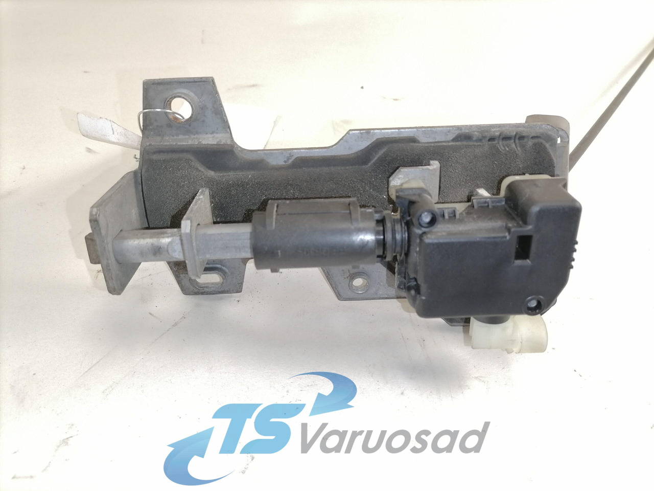 Volvo Iluvõre lukk 82208559 - Μάσκα ψυγείου για Φορτηγό: φωτογραφία 2 Volvo Iluvõre lukk 82208559 - Μάσκα ψυγείου για Φορτηγό: φωτογραφία 2