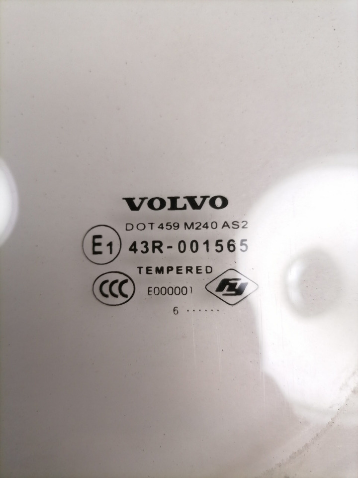 Volvo Küljeklaas, vasak 20768970 - Παράθυρο και ανταλλακτικά για Φορτηγό: φωτογραφία 2 Volvo Küljeklaas, vasak 20768970 - Παράθυρο και ανταλλακτικά για Φορτηγό: φωτογραφία 2