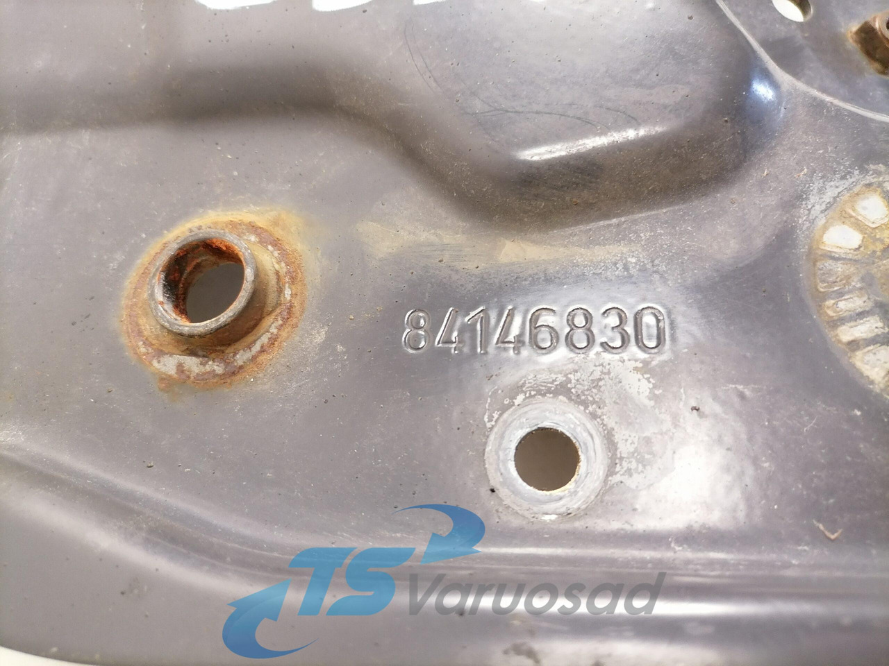 Volvo Light bracket 84146830 - Φωτισμός για Φορτηγό: φωτογραφία 4 Volvo Light bracket 84146830 - Φωτισμός για Φορτηγό: φωτογραφία 4