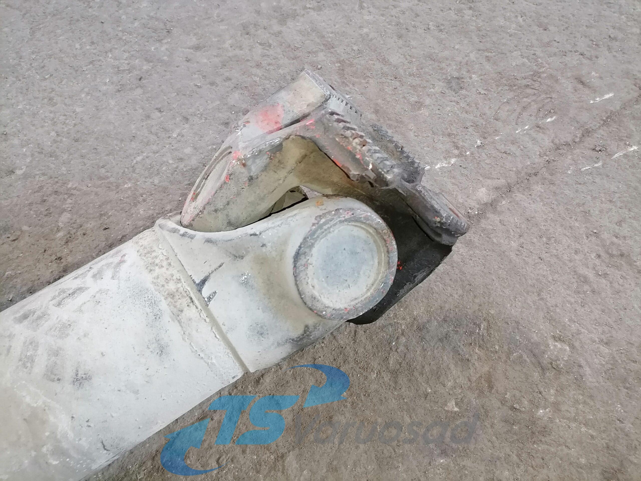 Volvo Propeller shaft 20471382 - Κεντρικοί άξονες για Φορτηγό: φωτογραφία 3 Volvo Propeller shaft 20471382 - Κεντρικοί άξονες για Φορτηγό: φωτογραφία 3