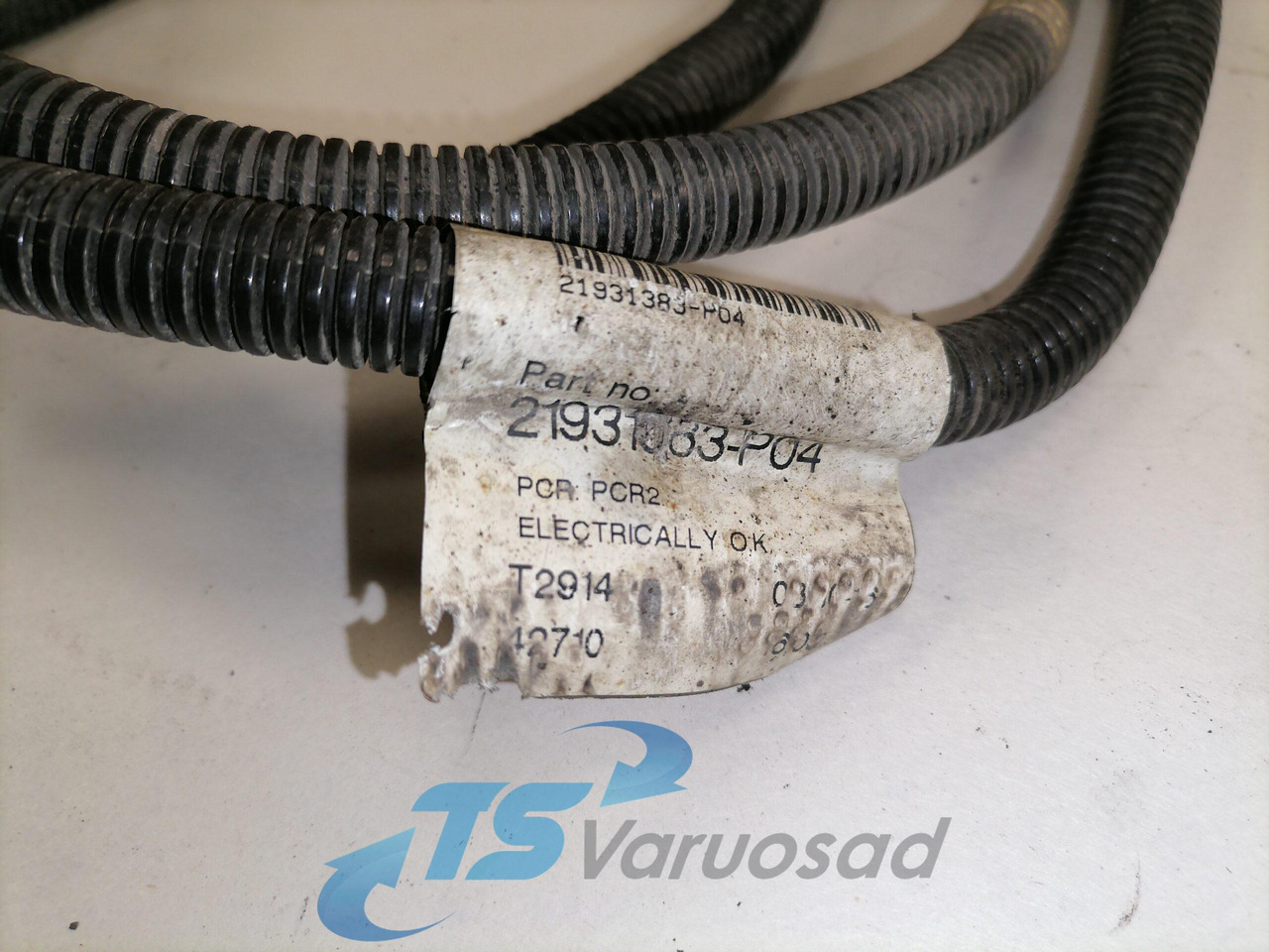 Volvo Raami juhtmestik 21931383 - Γενικό ανταλλακτικό για Φορτηγό: φωτογραφία 4 Volvo Raami juhtmestik 21931383 - Γενικό ανταλλακτικό για Φορτηγό: φωτογραφία 4