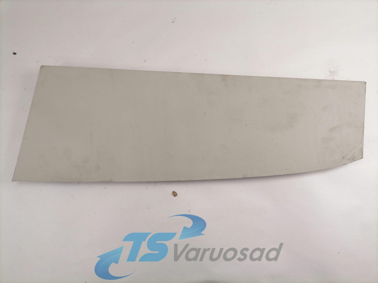 Volvo Salongi plastik 82269343 - Γενικό ανταλλακτικό για Φορτηγό: φωτογραφία 1 Volvo Salongi plastik 82269343 - Γενικό ανταλλακτικό για Φορτηγό: φωτογραφία 1
