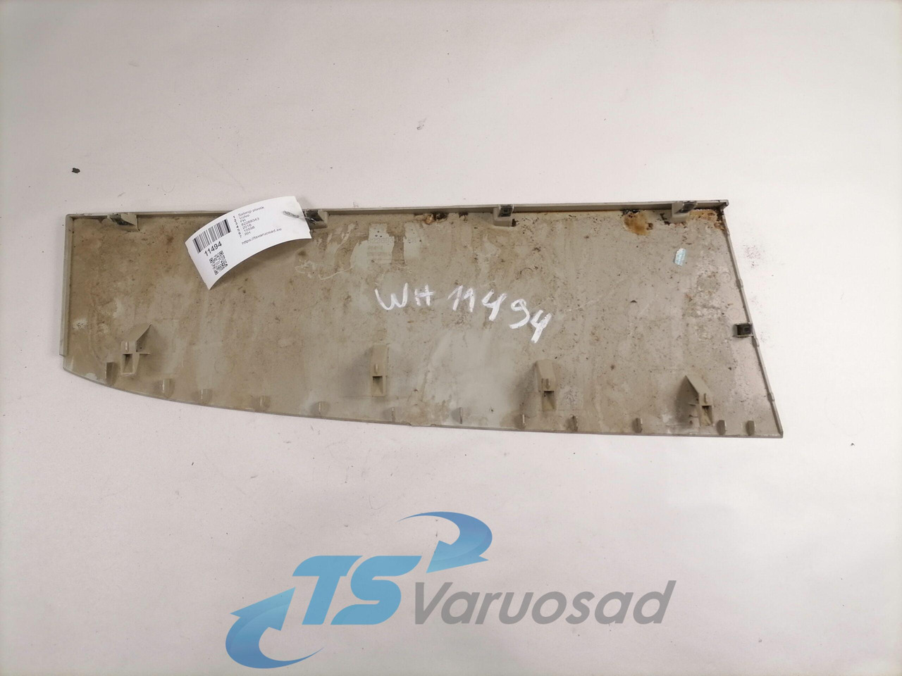 Volvo Salongi plastik 82269343 - Γενικό ανταλλακτικό για Φορτηγό: φωτογραφία 2 Volvo Salongi plastik 82269343 - Γενικό ανταλλακτικό για Φορτηγό: φωτογραφία 2