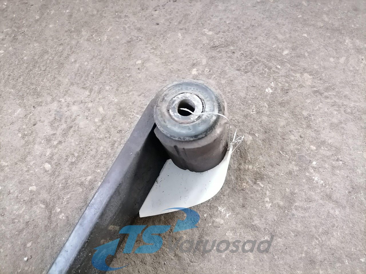 Volvo Spring 20709190 - Ελατήριο για Φορτηγό: φωτογραφία 3 Volvo Spring 20709190 - Ελατήριο για Φορτηγό: φωτογραφία 3