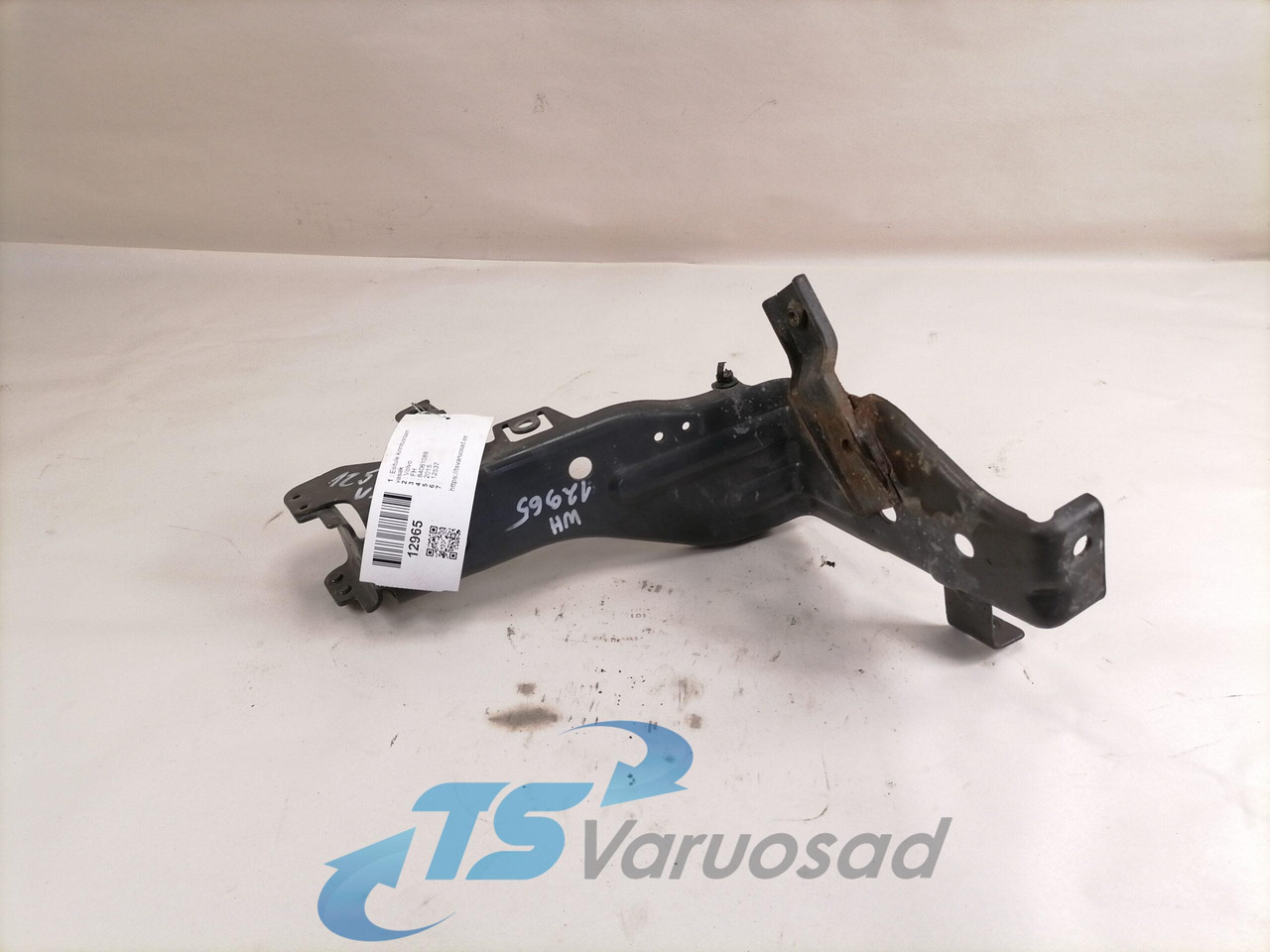 Volvo light bracket 84061089 - Φωτισμός για Φορτηγό: φωτογραφία 1 Volvo light bracket 84061089 - Φωτισμός για Φορτηγό: φωτογραφία 1