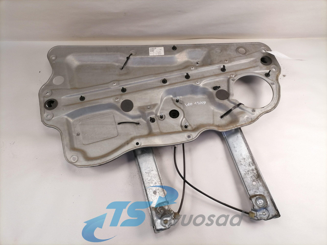 Volvo window mechanism 84225944 - Πόρτα και ανταλλακτικά για Φορτηγό: φωτογραφία 1 Volvo window mechanism 84225944 - Πόρτα και ανταλλακτικά για Φορτηγό: φωτογραφία 1