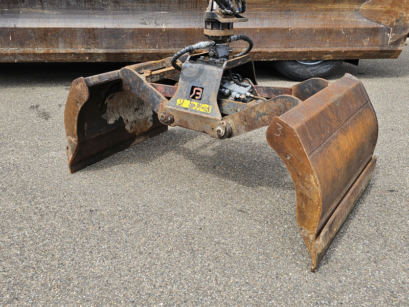 DAF TATRA T158/II 6X6 / HMF Z CRANE + 2 SIDE TIPPER - Φορτηγό ανατρεπόμενο, Φορτηγό με γερανό: φωτογραφία 5 DAF TATRA T158/II 6X6 / HMF Z CRANE + 2 SIDE TIPPER - Φορτηγό ανατρεπόμενο, Φορτηγό με γερανό: φωτογραφία 5