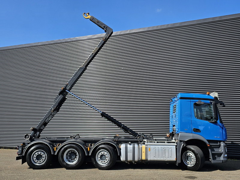 Mercedes-Benz Antos 3546 8x2/6 HOOKLIFT / ABROLKIPPER - Φορτηγό φόρτωσης γάντζου: φωτογραφία 5 Mercedes-Benz Antos 3546 8x2/6 HOOKLIFT / ABROLKIPPER - Φορτηγό φόρτωσης γάντζου: φωτογραφία 5
