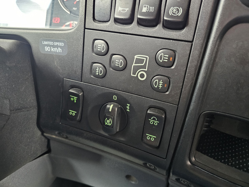 Φορτηγό με γερανό Scania R440 8x2*6 / FASSI 90 t/m CRANE / KRAN: φωτογραφία 18 Φορτηγό με γερανό Scania R440 8x2*6 / FASSI 90 t/m CRANE / KRAN: φωτογραφία 18