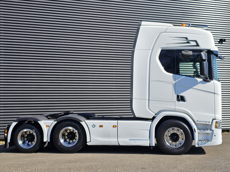 Scania S580 V8 6X2 BOOGIE / FULL AIR / RETARDER - Τράκτορας: φωτογραφία 4 Scania S580 V8 6X2 BOOGIE / FULL AIR / RETARDER - Τράκτορας: φωτογραφία 4