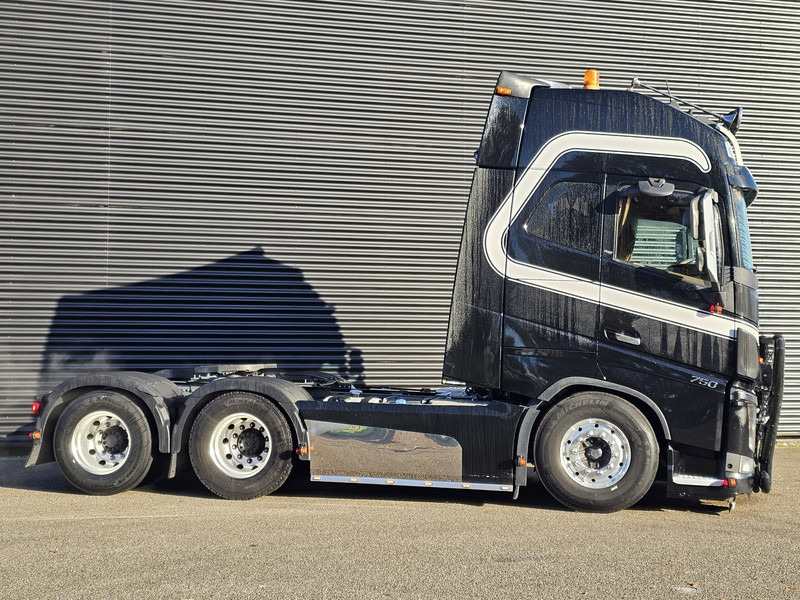 Volvo FH 16 750 6x2 BOOGIE / RETARDER / I PARK COOL - Τράκτορας: φωτογραφία 4 Volvo FH 16 750 6x2 BOOGIE / RETARDER / I PARK COOL - Τράκτορας: φωτογραφία 4