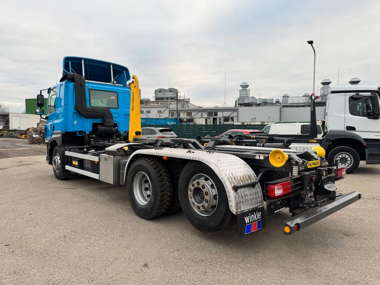 DAF CF 480 6X2 Abroller Funk 8 Stück neue Pirelli DAF CF 480 6X2 Abroller Funk 8 Stück neue Pirelli - Φορτηγό φόρτωσης γάντζου: φωτογραφία 3 DAF CF 480 6X2 Abroller Funk 8 Stück neue Pirelli DAF CF 480 6X2 Abroller Funk 8 Stück neue Pirelli - Φορτηγό φόρτωσης γάντζου: φωτογραφία 3