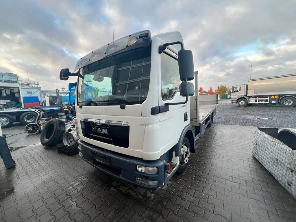 Μικρό φορτηγό με καρότσα MAN 8.180 4X2 offene Pritsche MAN 8.180 4X2 offene Pritsche: φωτογραφία 5
