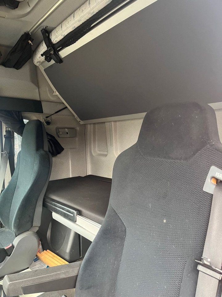 Φορτηγό μουσαμάς MAN 8.220 4X2 Pritschenwagen: φωτογραφία 6