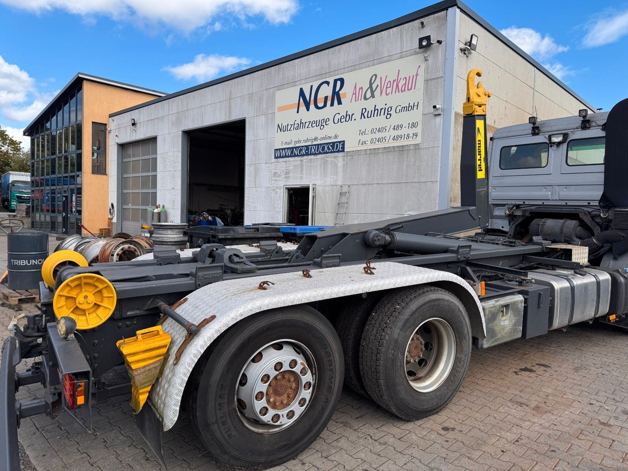 Φορτηγό φόρτωσης γάντζου Marell Abrollkipperaufbau 3 Achser: φωτογραφία 11 Φορτηγό φόρτωσης γάντζου Marell Abrollkipperaufbau 3 Achser: φωτογραφία 11