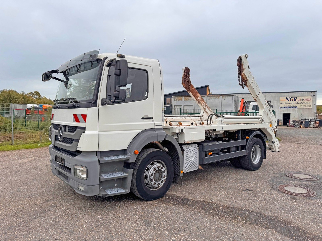 Mercedes-Benz 1833 4X2 Meiller Tele Absetzkipper - Φορτηγό ανατρεπόμενο: φωτογραφία 1 Mercedes-Benz 1833 4X2 Meiller Tele Absetzkipper - Φορτηγό ανατρεπόμενο: φωτογραφία 1
