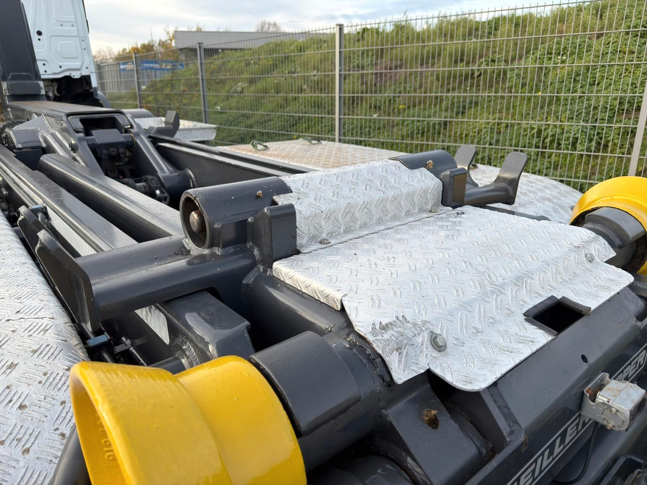 Mercedes-Benz 3748 8x4 Meiller RK30.65 | Funk | hydr.Container - Φορτηγό φόρτωσης γάντζου: φωτογραφία 5 Mercedes-Benz 3748 8x4 Meiller RK30.65 | Funk | hydr.Container - Φορτηγό φόρτωσης γάντζου: φωτογραφία 5