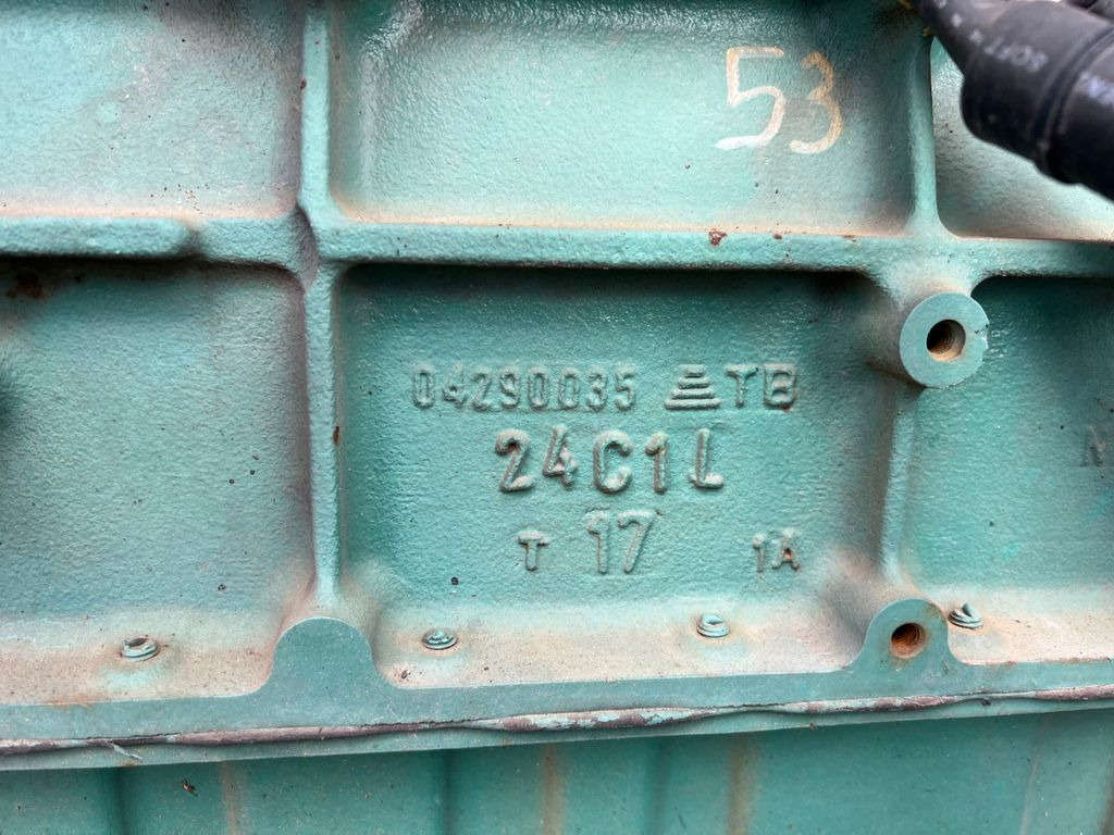 Μίσθωση VOLVO PENTA  &  DANA SPICER  Top Zustand VOLVO PENTA  &  DANA SPICER  Top Zustand VOLVO PENTA  &  DANA SPICER  Top Zustand VOLVO PENTA  &  DANA SPICER  Top Zustand: φωτογραφία 10