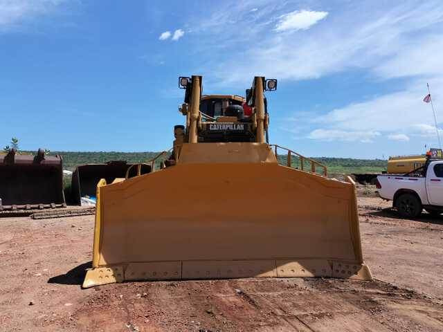 CAT D8T - Μπουλντόζα: φωτογραφία 3 CAT D8T - Μπουλντόζα: φωτογραφία 3