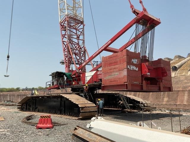 Liebherr LR1650 - Ερπυστριοφόρος γερανός: φωτογραφία 2 Liebherr LR1650 - Ερπυστριοφόρος γερανός: φωτογραφία 2