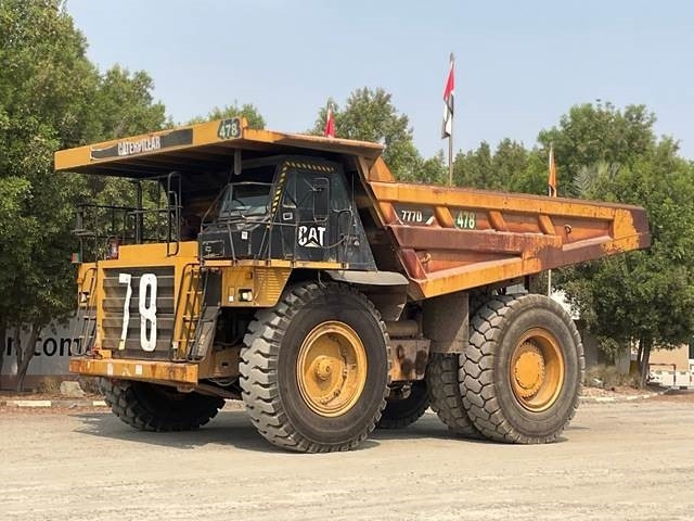 CAT 777D - Ανατρεπόμενο όχημα μεταφοράς λατομικών υλικών: φωτογραφία 1 CAT 777D - Ανατρεπόμενο όχημα μεταφοράς λατομικών υλικών: φωτογραφία 1