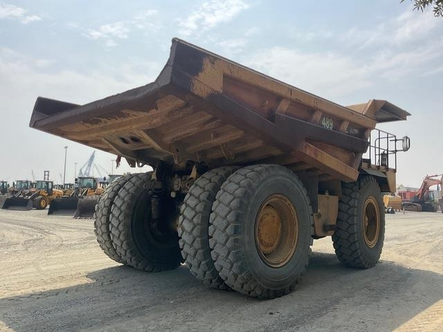 CAT 777D - Ανατρεπόμενο όχημα μεταφοράς λατομικών υλικών: φωτογραφία 3 CAT 777D - Ανατρεπόμενο όχημα μεταφοράς λατομικών υλικών: φωτογραφία 3