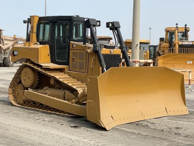 CAT D6R XL - Μπουλντόζα: φωτογραφία 4 CAT D6R XL - Μπουλντόζα: φωτογραφία 4