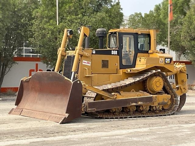 CAT D8R - Μπουλντόζα: φωτογραφία 1 CAT D8R - Μπουλντόζα: φωτογραφία 1