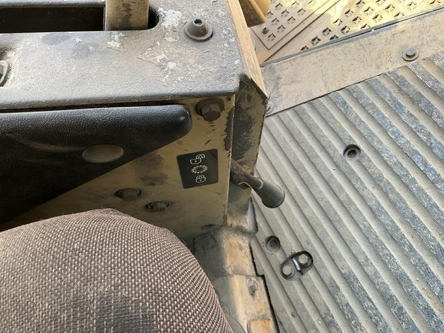 CAT D9R - Μπουλντόζα: φωτογραφία 2 CAT D9R - Μπουλντόζα: φωτογραφία 2