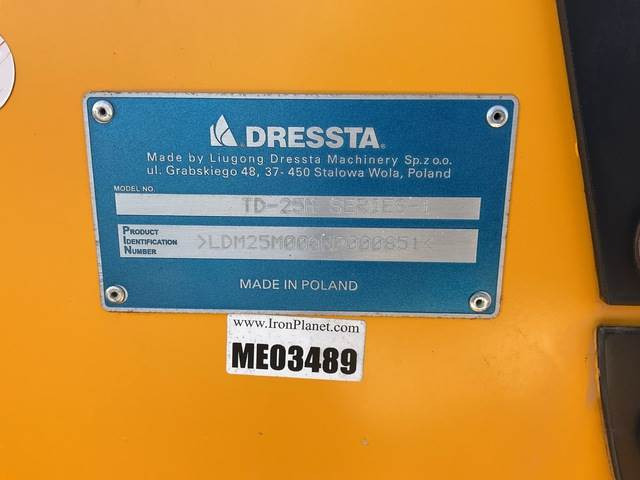 Dressta TD25M - Μπουλντόζα: φωτογραφία 5 Dressta TD25M - Μπουλντόζα: φωτογραφία 5