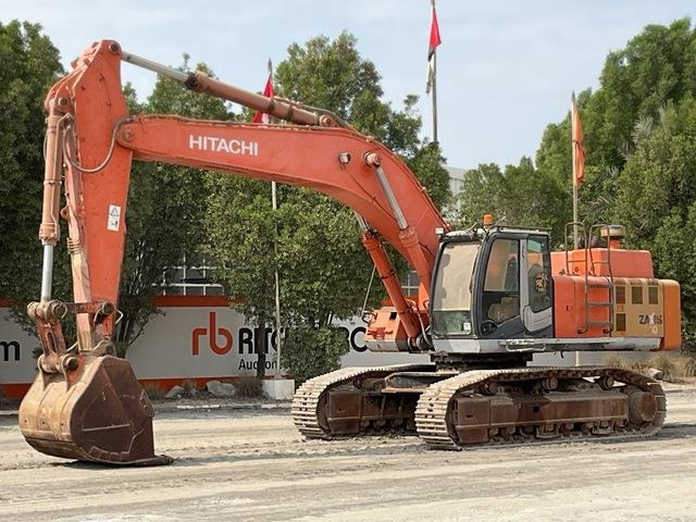 Hitachi ZX450-3F - Ερπυστριοφόρος εκσκαφέας: φωτογραφία 1 Hitachi ZX450-3F - Ερπυστριοφόρος εκσκαφέας: φωτογραφία 1