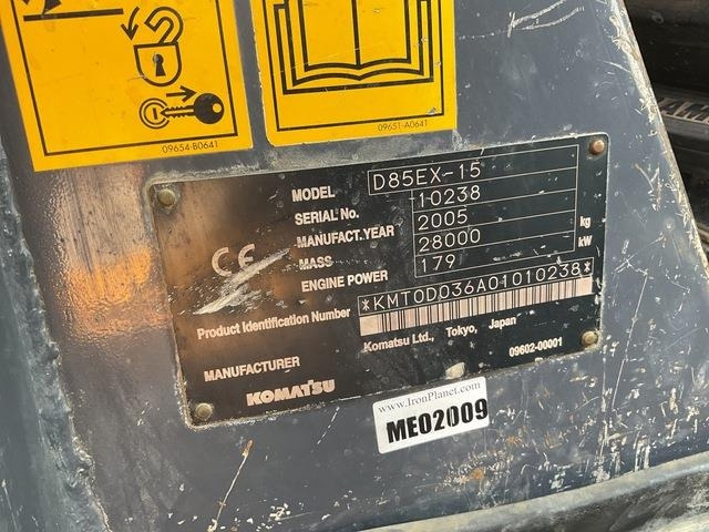 Komatsu D85EX-15 - Μπουλντόζα: φωτογραφία 5 Komatsu D85EX-15 - Μπουλντόζα: φωτογραφία 5