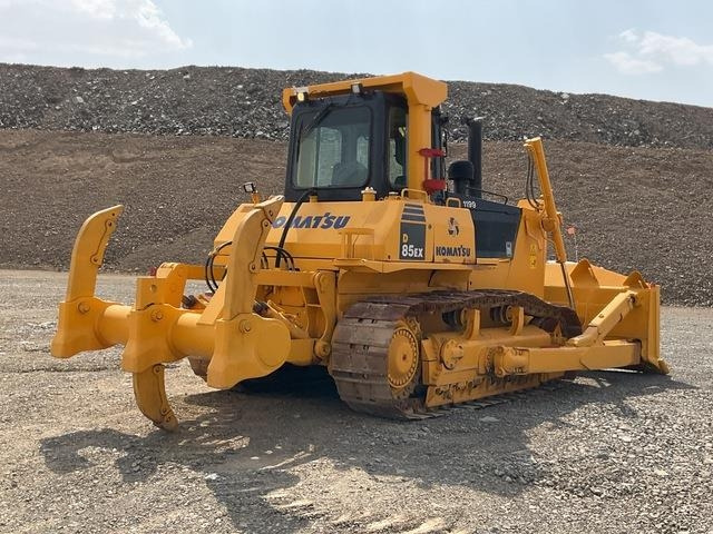 Komatsu D85EX-15 - Μπουλντόζα: φωτογραφία 3 Komatsu D85EX-15 - Μπουλντόζα: φωτογραφία 3