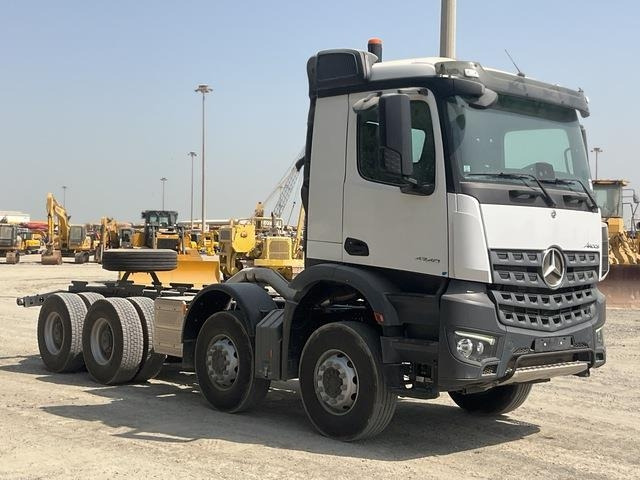 Mercedes-Benz Arocs 4240 - Φορτηγό σασί: φωτογραφία 4 Mercedes-Benz Arocs 4240 - Φορτηγό σασί: φωτογραφία 4