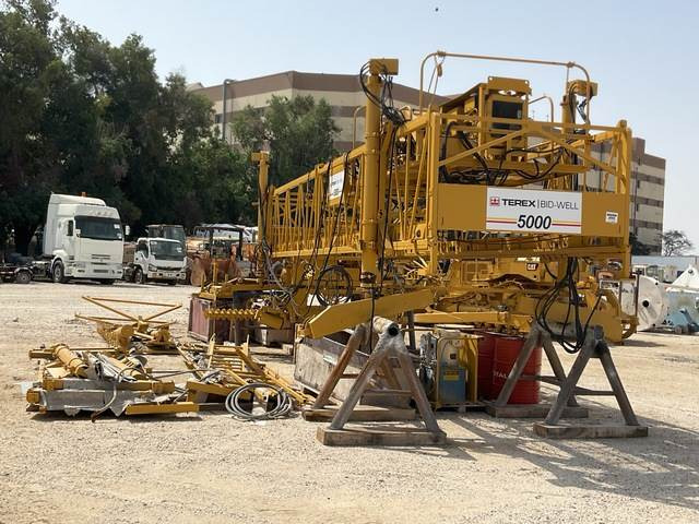 Terex/Bid-Well 5000 - Κρασπεδομηχανή: φωτογραφία 2 Terex/Bid-Well 5000 - Κρασπεδομηχανή: φωτογραφία 2