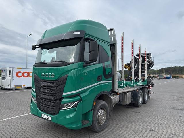 Iveco X-Way 570 - Φορτηγό με γερανό: φωτογραφία 1 Iveco X-Way 570 - Φορτηγό με γερανό: φωτογραφία 1
