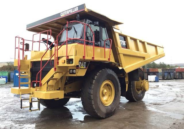 CAT 775E - Ανατρεπόμενο όχημα μεταφοράς λατομικών υλικών: φωτογραφία 1 CAT 775E - Ανατρεπόμενο όχημα μεταφοράς λατομικών υλικών: φωτογραφία 1