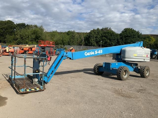 Genie S45 - Τηλεσκοπικό ανυψωτικό: φωτογραφία 1 Genie S45 - Τηλεσκοπικό ανυψωτικό: φωτογραφία 1