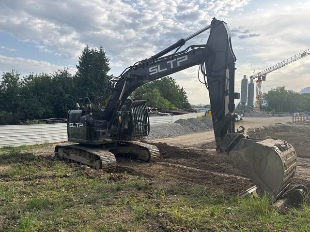 Hitachi ZX225USLC-6 - Ερπυστριοφόρος εκσκαφέας: φωτογραφία 5 Hitachi ZX225USLC-6 - Ερπυστριοφόρος εκσκαφέας: φωτογραφία 5