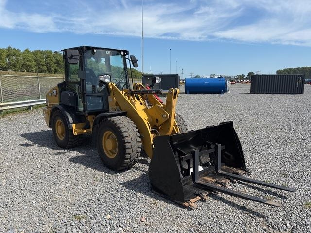 CAT 906 - Ελαστιχοφόρος φορτωτής: φωτογραφία 4 CAT 906 - Ελαστιχοφόρος φορτωτής: φωτογραφία 4