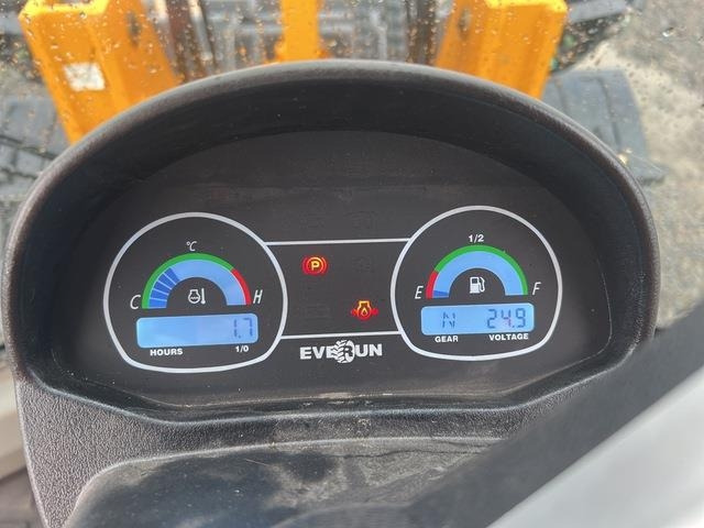 Ελαστιχοφόρος φορτωτής Everun ER412 Pro: φωτογραφία 7