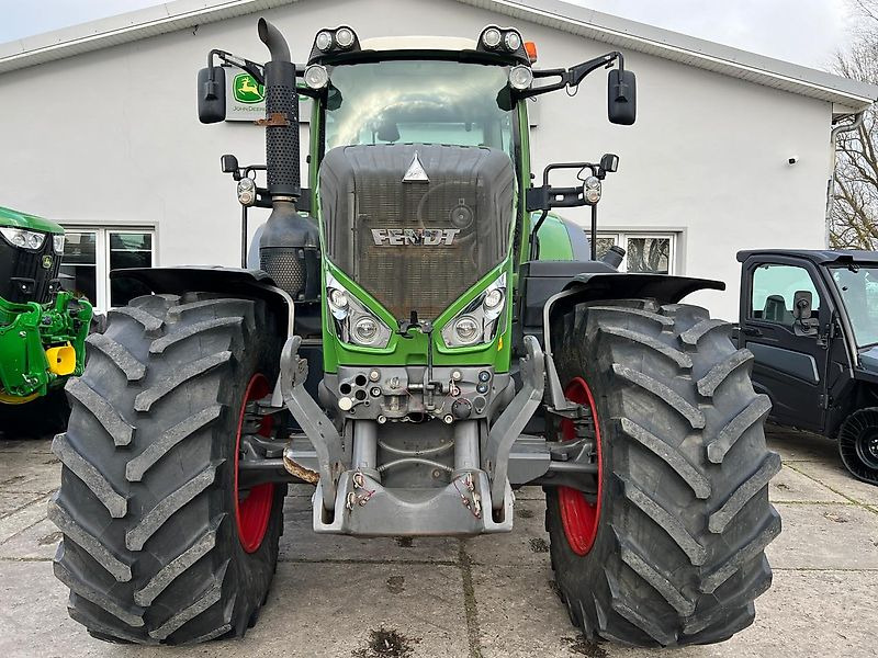 Fendt 826 Vario ProfiPlus NatureGreen - Τρακτέρ: φωτογραφία 3 Fendt 826 Vario ProfiPlus NatureGreen - Τρακτέρ: φωτογραφία 3