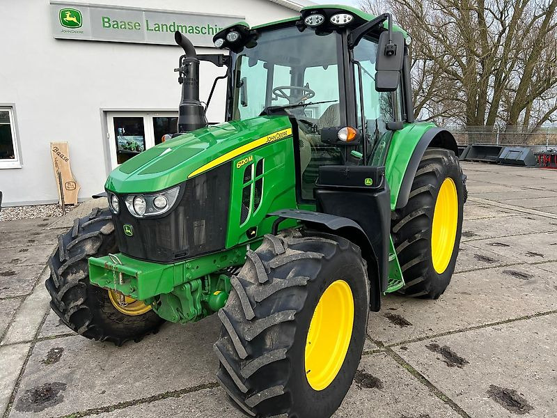 John Deere 6120M AutoPowr - Τρακτέρ: φωτογραφία 1 John Deere 6120M AutoPowr - Τρακτέρ: φωτογραφία 1