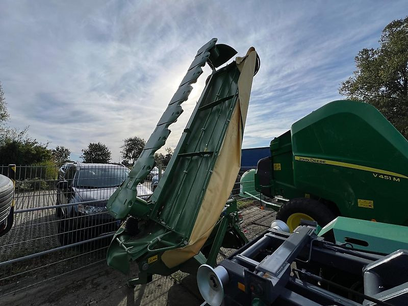 Krone EasyCut R360 - Χορτοκοπτικό: φωτογραφία 3 Krone EasyCut R360 - Χορτοκοπτικό: φωτογραφία 3